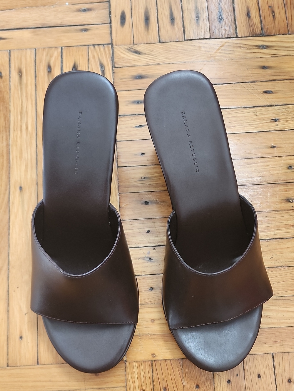 Banana Republic Dark Brown Leather Slide Mules